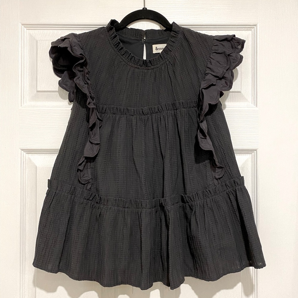 Grey sleeveless ruffle top